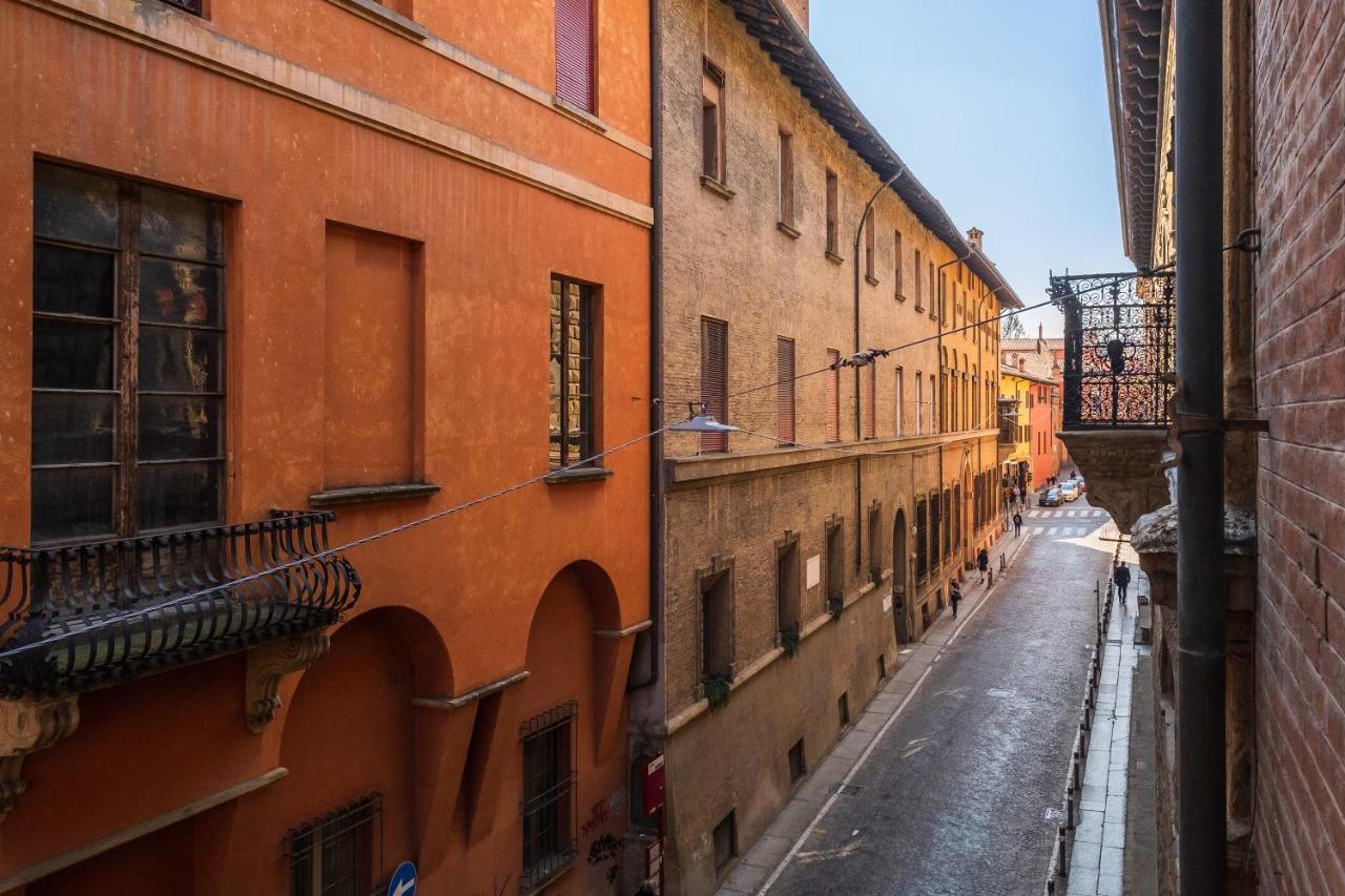Appartamento D'Azeglio Nel Salotto Di Болонья Экстерьер фото